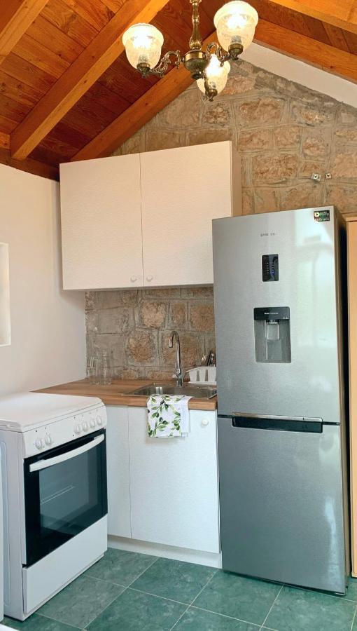 Laura Studio Apartman ムリニ エクステリア 写真